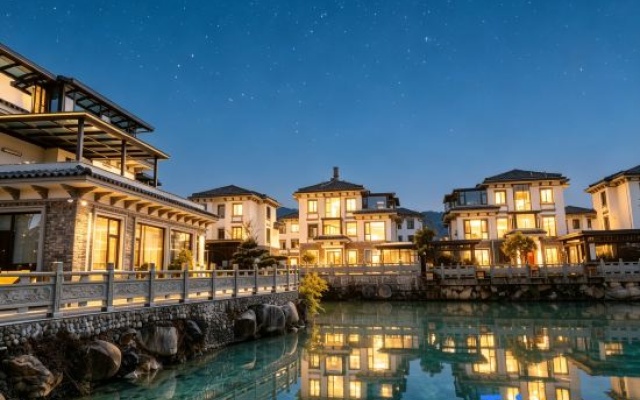 Hot Spring Wellness Hotel – Outside – Baoshan