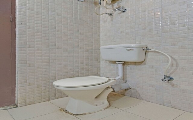 OYO 4249 Hotel Ark