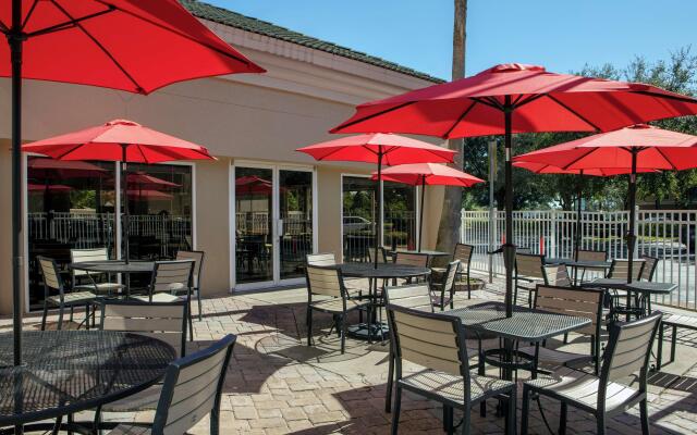 Hampton Inn Orlando/Lake Buena Vista