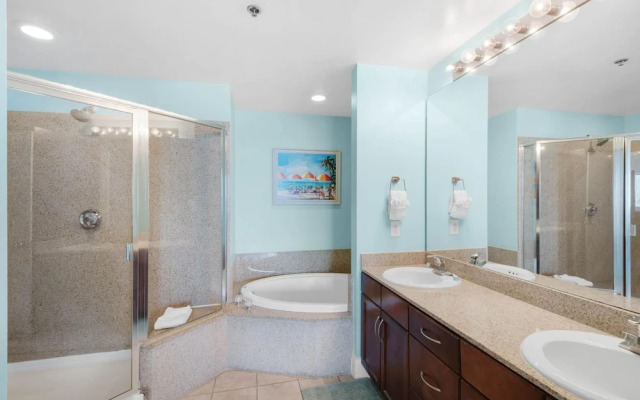 Laketown Wharf 1326