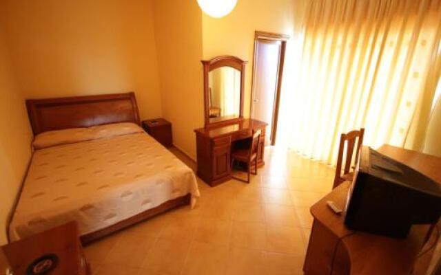 Alen Bar Hotel