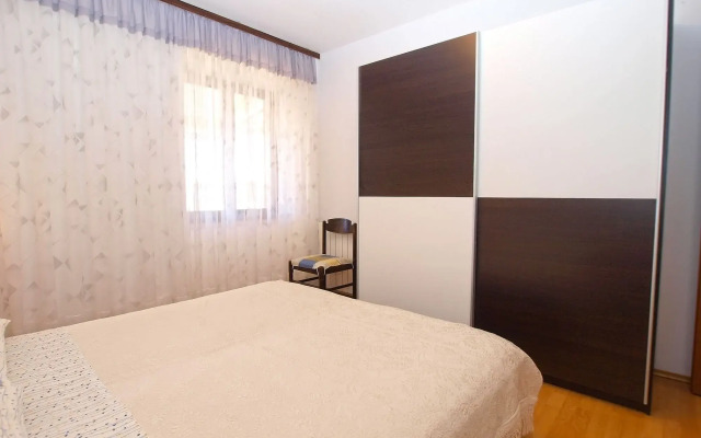 Apartments Blazenka 1270