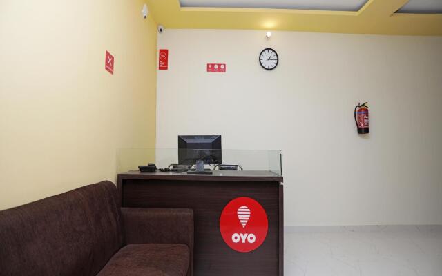 OYO 12758 Hotel Greenview Inn