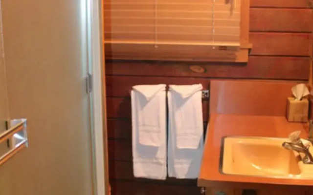 RedAwning Cabin #45 Su Casa