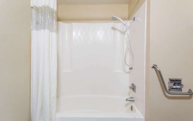 Super 8 by Wyndham Chadron NE