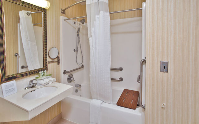 Holiday Inn Express Breaux Bridge by IHG