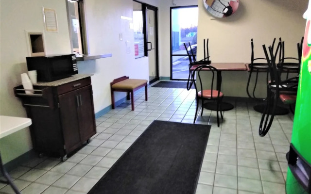 Red Carpet Inn Jeffersonville