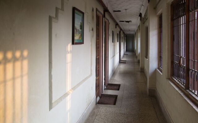 OYO 4065 Hotel Richi