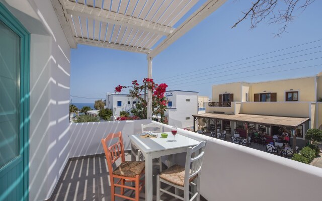Nissia Beach Apartments and Suites