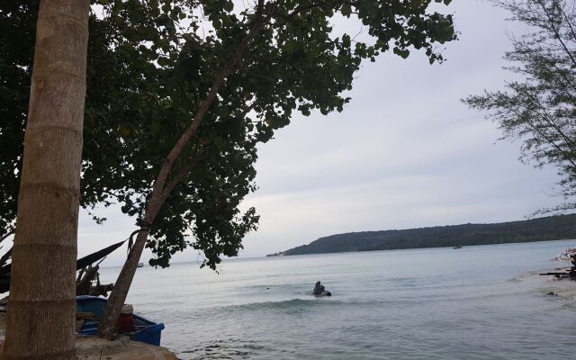 Koh Rong Hill Beach Resort