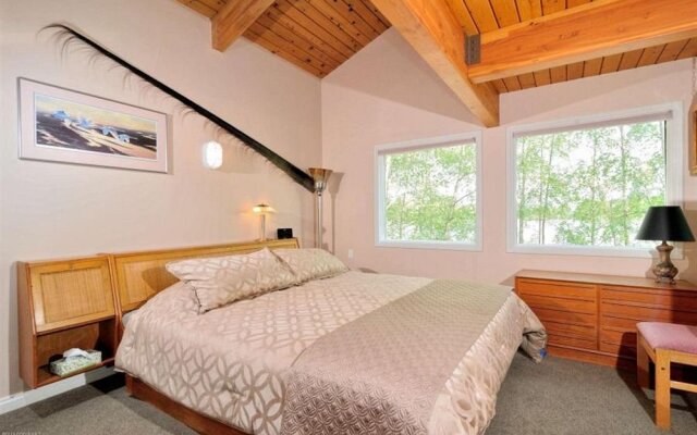 Goose Lake Lodge B&B