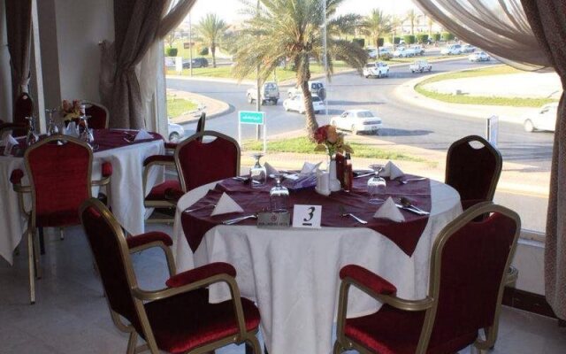 Maislon Hotel