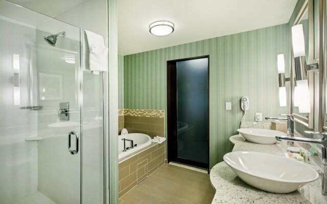 Holiday Inn Hotel & Suites Saskatoon Downtown by IHG