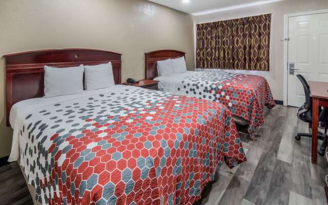 Econo Lodge Waco North I-35