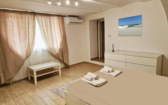 Saint George's House 2 Apartments