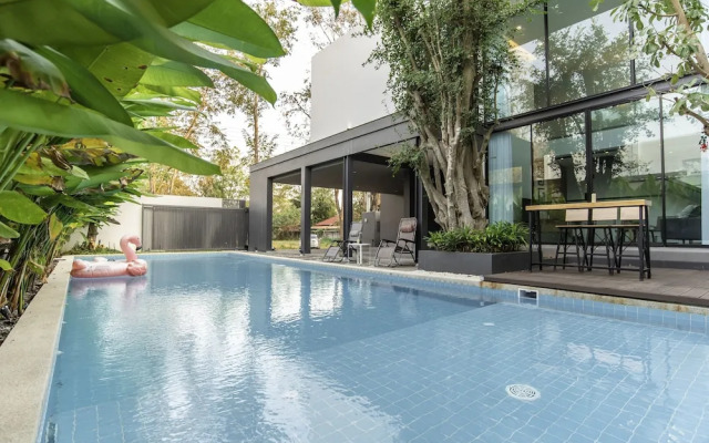 Vmoon Pool Villa