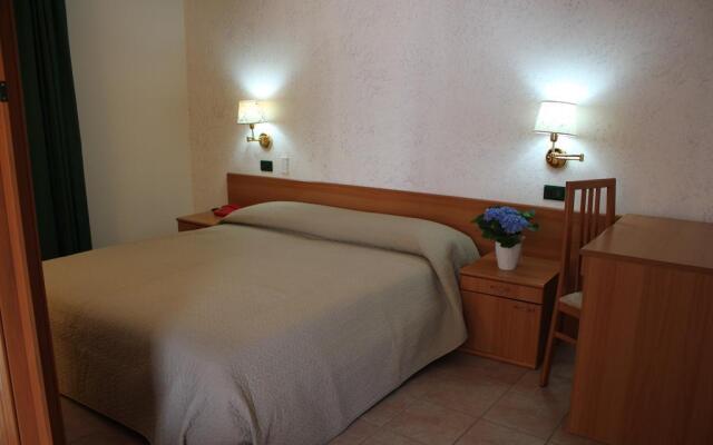 Residence Hotel Crystal Palace