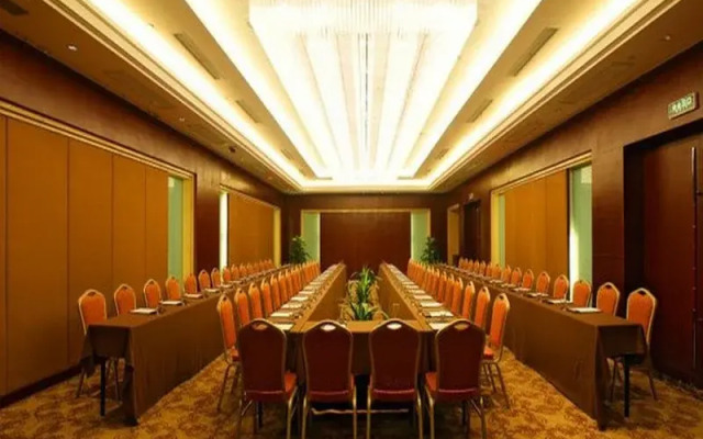 Vanwarm Hotel