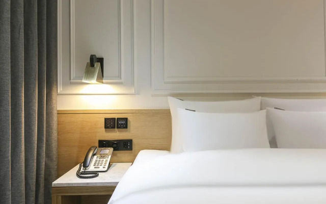 Brown Dot Hotel Pyeonghwa plaza