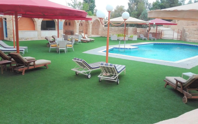 Hayat Zaman Hotel & Resort