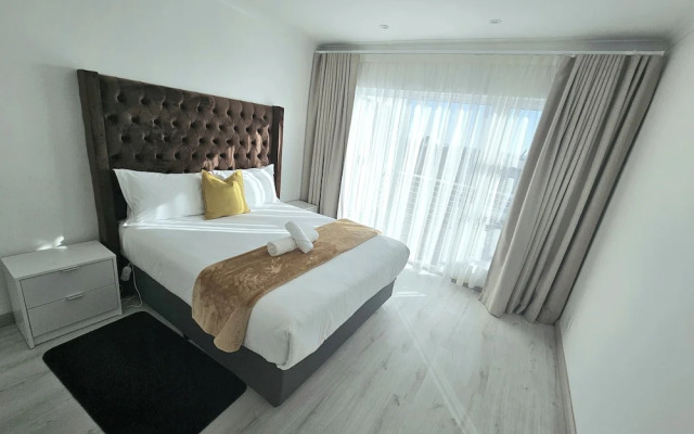 Dolphin Ridge Seaside Apartment