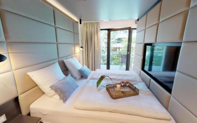 White Pearl Apartment 1.15