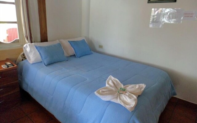 Hotel Crossman