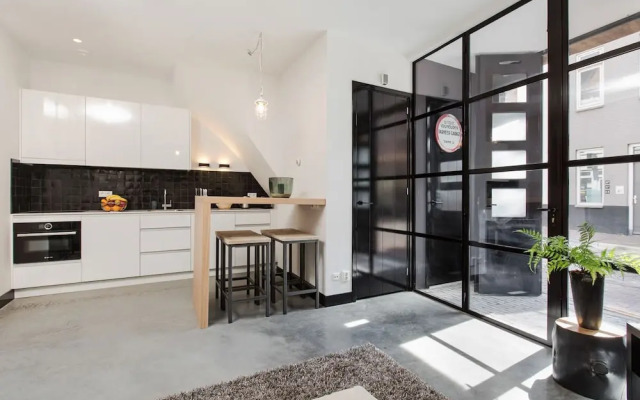 City District Apartment