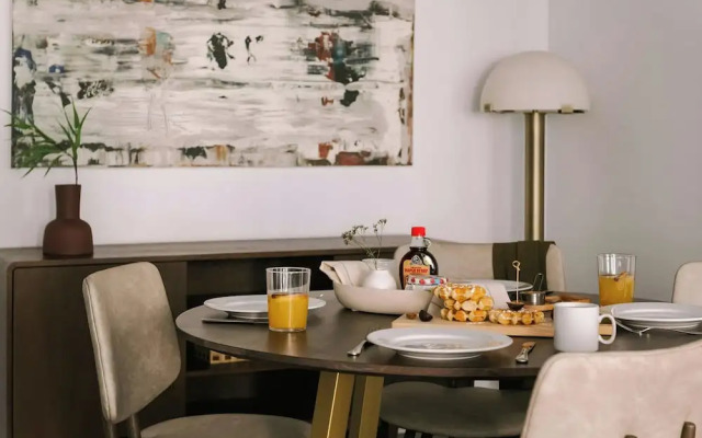 Sonder by Marriott Bonvoy Arlo Apartments Downtown