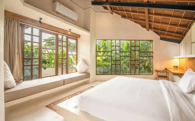 Stylish 2-br Villa With Pool, 800m Canggu Beach