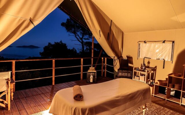 The Infinity 180 Luxury Suites - Adults Only