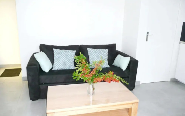 Apartment in Lilia Near Kastell Ac"h Strand