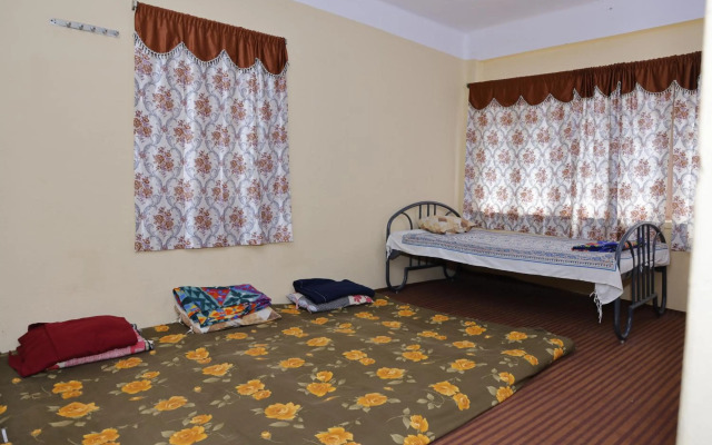 10 Guests-For Tourists