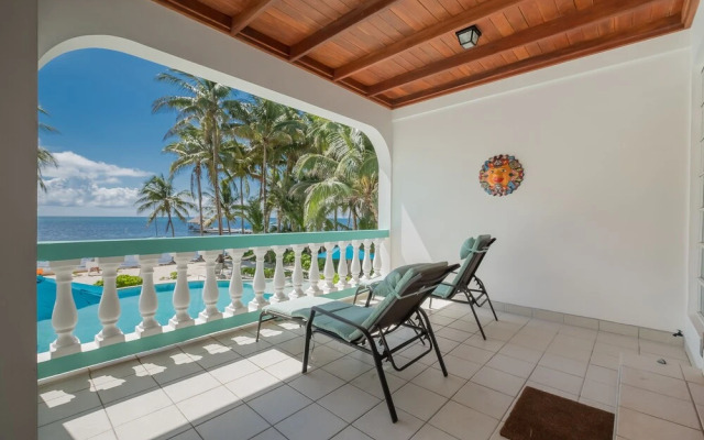 Coral Bay Villas