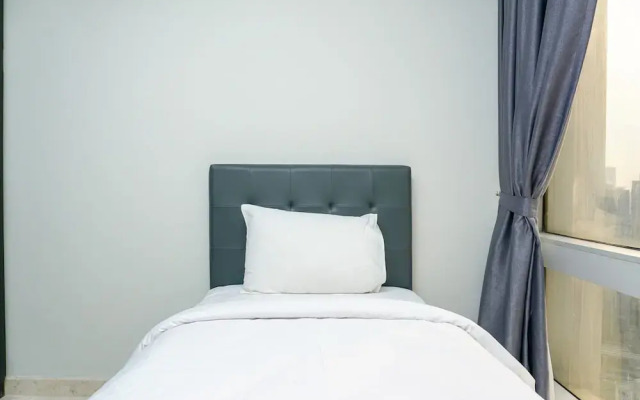 Stunning 2BR at The Empyreal Condominium Epicentrum Apartment