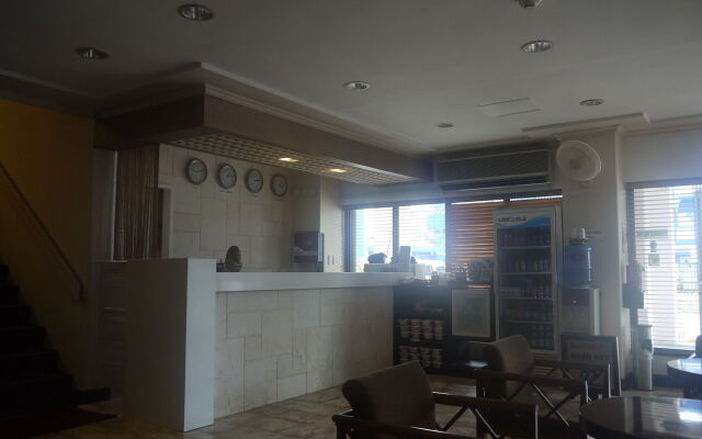 Holiday Saipan Hotel