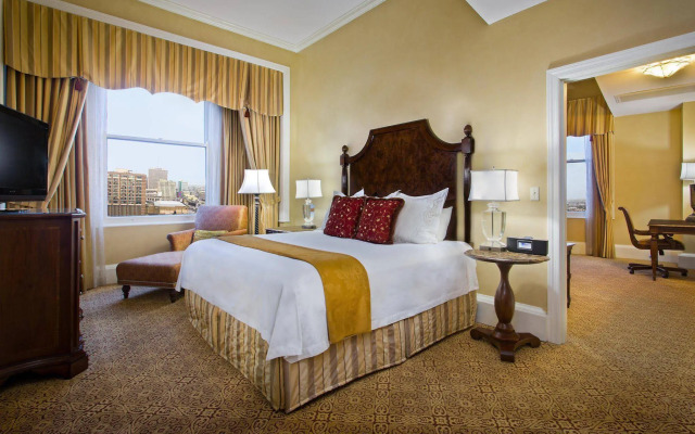 The Roosevelt New Orleans, A Waldorf Astoria Hotel