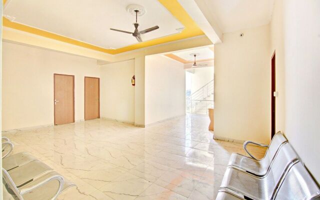 OYO Home 37509 Elegant Stay Jhajra Dehradun