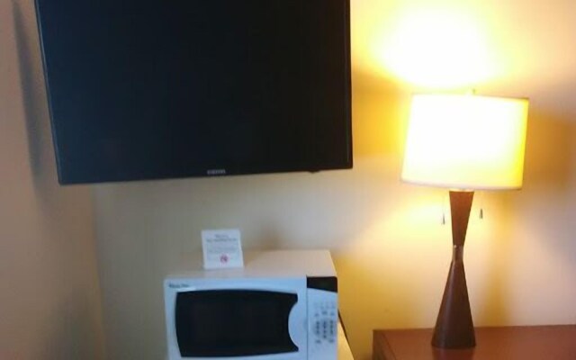 Travelodge by Wyndham Loveland/Fort Collins Area