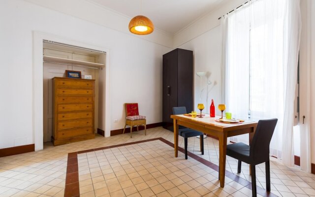 Lopez 20 - a Big Family Apartment