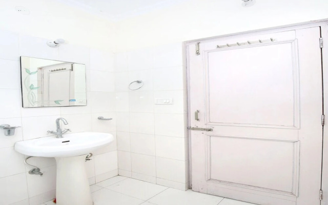 Sartaj Homestay By OYO Rooms