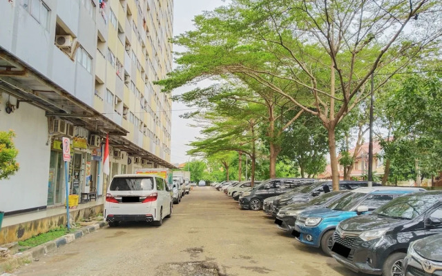 The Royale Sentra Tower Kuning