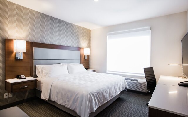 Holiday Inn Hotel & Suites Calgary South Conference Ctr