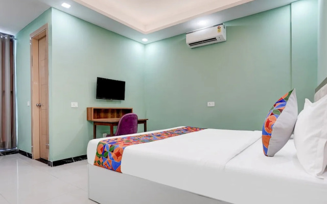 FabHotel Sky