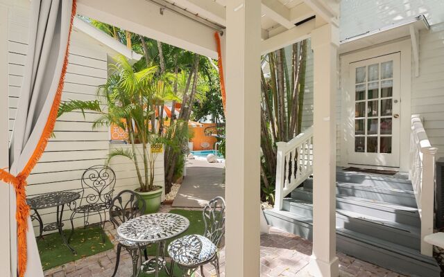 Marrero's Guest Mansion