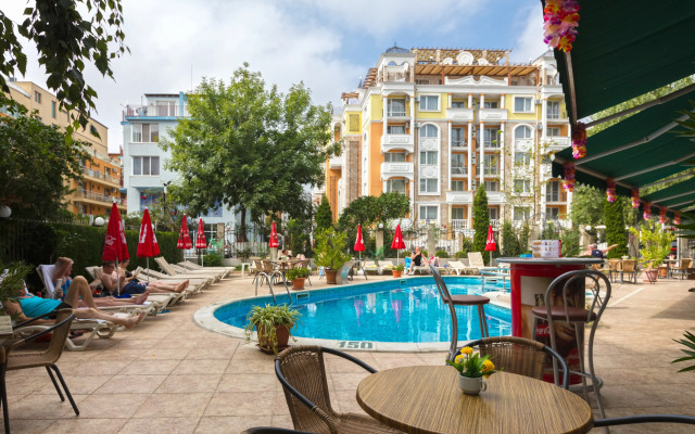 L&B Hotel