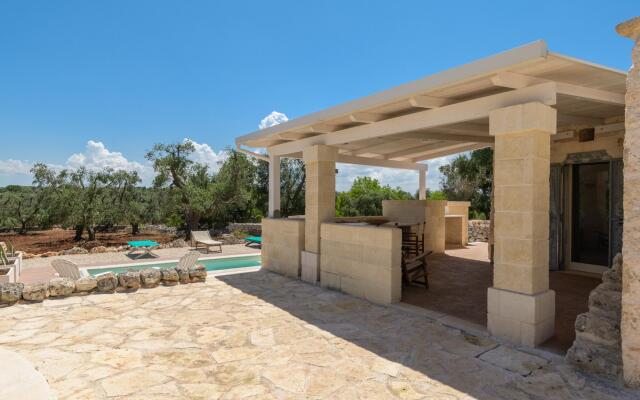 Trullo Cecapesce con piscina - UTNZ