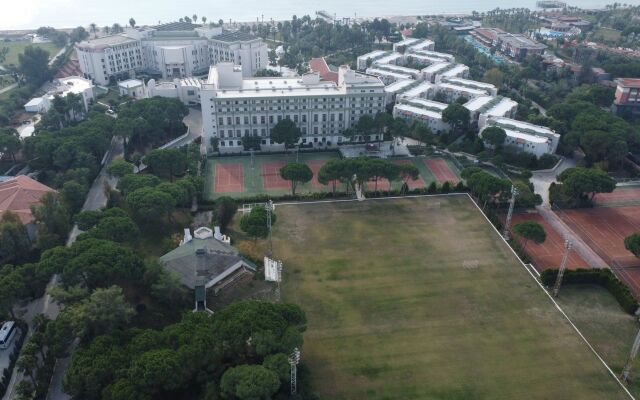 Adora Hotel & Resort