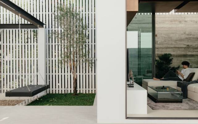 H1 Pool villa