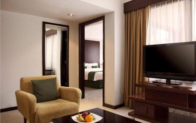 Aryaduta Lippo Village